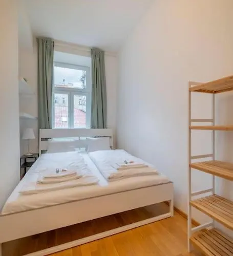 Spacious Mitten In Apartmán Vídeň